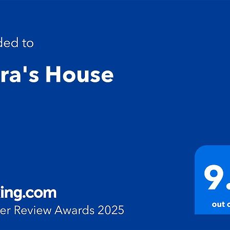 Klara'S House Villa Уест Мърси Екстериор снимка